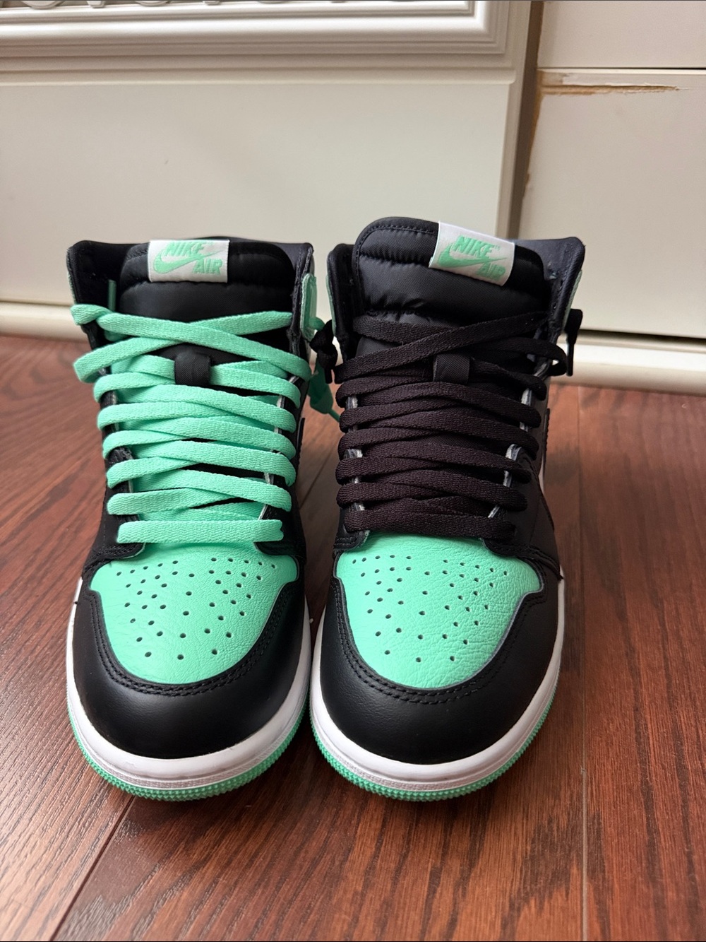 Men’s Jordan 1s